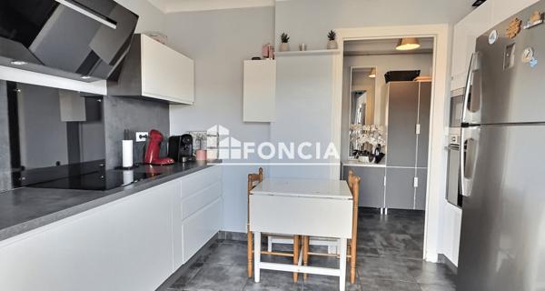 À vendre Appartement 4 pièces 79 m² - La Ricamarie 42150