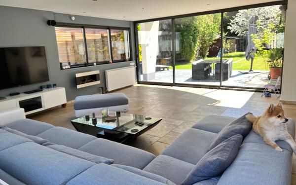 Maison à vendre    5 pièces • 186 m2 Le Perreux-sur-Marne