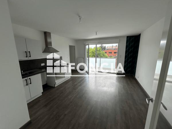 Location Appartement 2 pièces 42.9 m² - 52 RUE JEAN JAURES Armentieres 59280