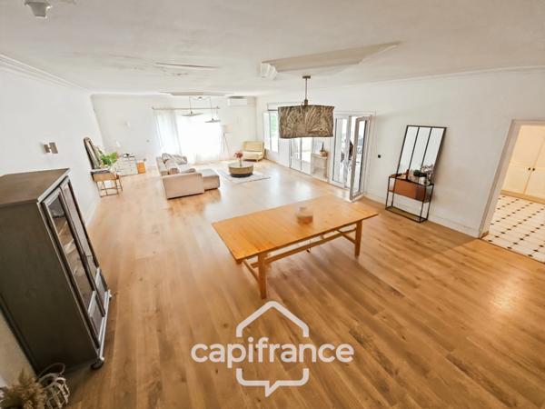 Maison 200m² au coeur de Castelculier avec terrasse couverte, 4 chambres, garage
