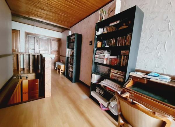 Entre Montigny-le-Roi et Bourbonne-les-bains