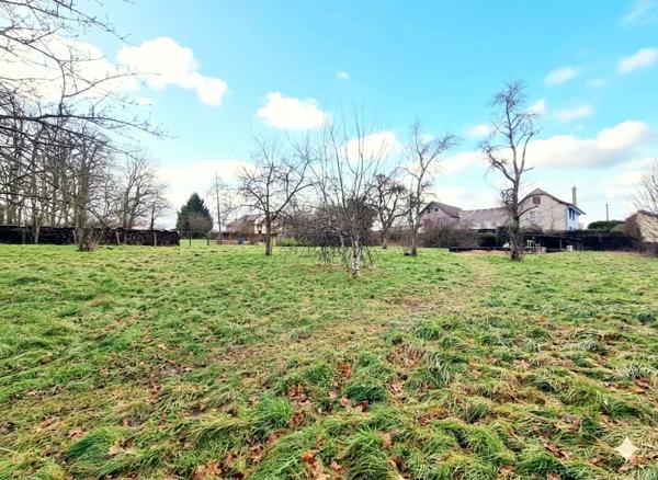 Entre Montigny-le-Roi et Bourbonne-les-bains