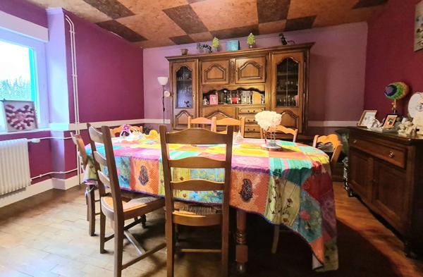 Entre Montigny-le-Roi et Bourbonne-les-bains