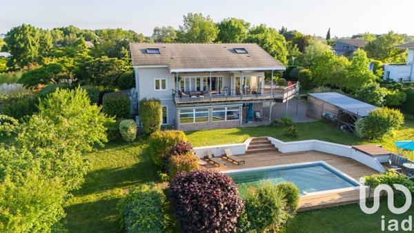 Maison à vendre 5 pièces 217 m² Montussan