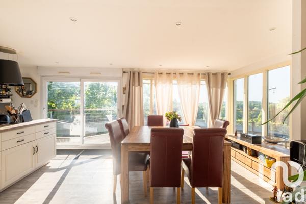 Maison à vendre 5 pièces 217 m² Montussan