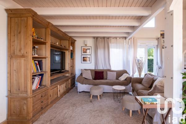 Maison à vendre 5 pièces 217 m² Montussan