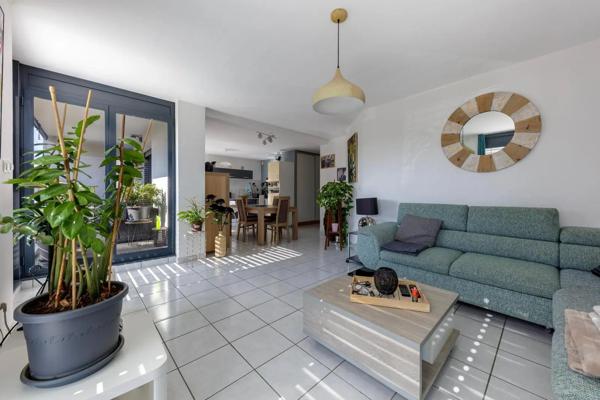 Appartement à vendre 2 pièces 64.84m²