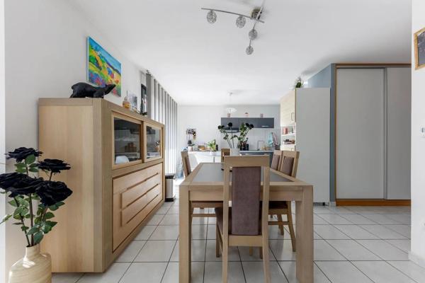 Appartement à vendre 2 pièces 64.84m²