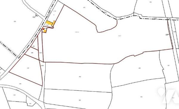 PARCELLE DE TERRES AVEC UN BÂTIMENT 