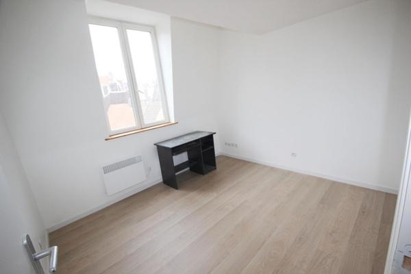 A LOUER : T1 à LILLE • Rue du Molinel - RÉPUBLIQUE BEAUX-ARTS • 480 € CC • Réf. 00269-301