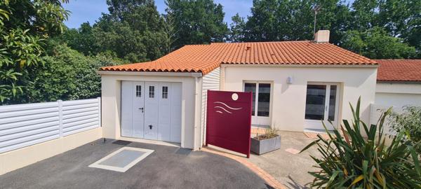 Maison Clisson 4 pièces 78.39 M² . 2 Chs . T 307 M² . Garage . Terrasse