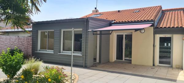 Maison Clisson 4 pièces 78.39 M² . 2 Chs . T 307 M² . Garage . Terrasse