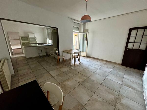 Appartement Nimes 2 pièce(s) 53.67 m2