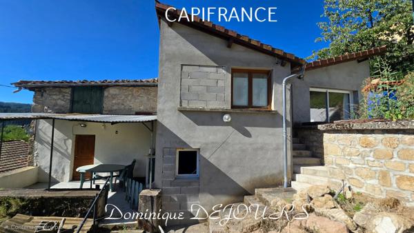 Maison en pierre de caractère – 193 m² habitables – Un projet de vie au cœur des Monts d'Ardèche