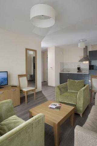 INVESTISSEMENT LOCATIF – CHERBOURG EN COTENTIN – Résidence Seniors Le Phare d’Argent – 6,46 % de rentabilité