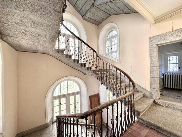 Maison à vendre à Albaret-Sainte-Marie en Lozère (48200), ref : 48032-214