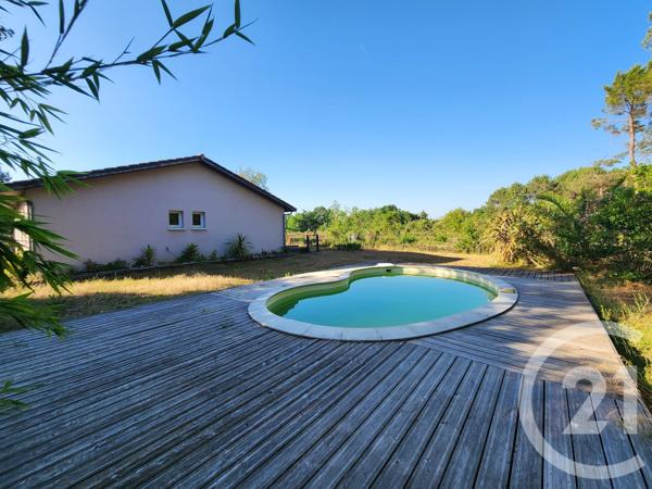Maison à vendre  5 pièces - 112,15 m 2   LESPARRE MEDOC  - 33