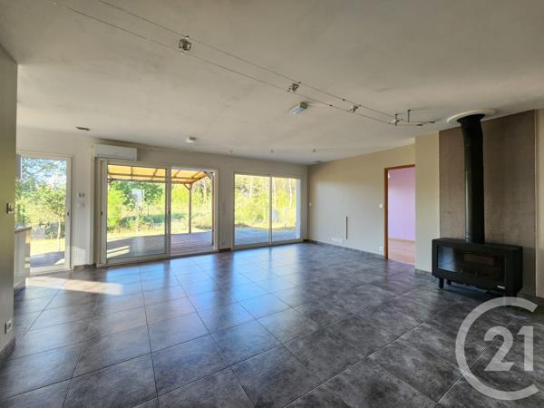 Maison à vendre  5 pièces - 112,15 m 2   LESPARRE MEDOC  - 33