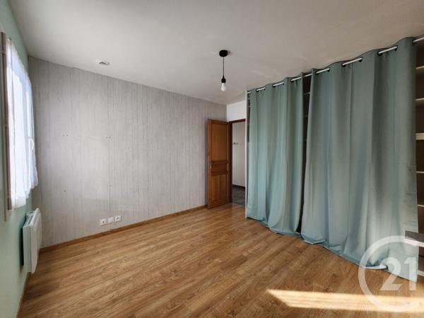 Maison à vendre  5 pièces - 112,15 m 2   LESPARRE MEDOC  - 33