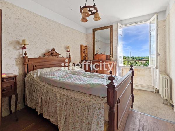 Maison 5 pièces - 132 m² Exclusivité efficity