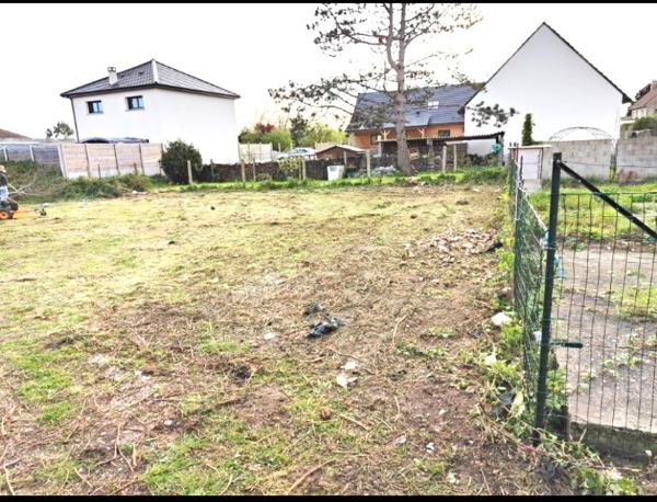 Terrain constructible - 550m² - MARCK