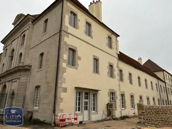 Parking à louer Dole (39100)