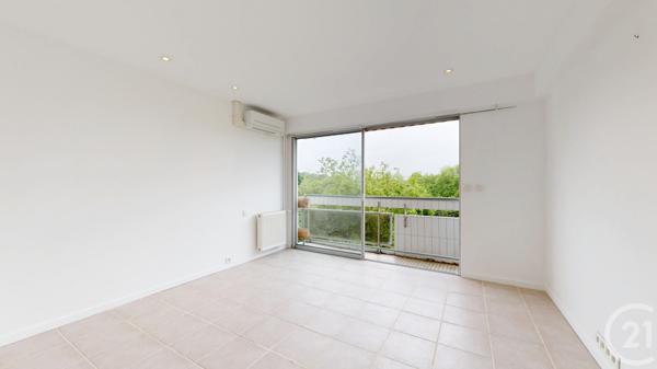 Appartement T3 à vendre  3 pièces - 64 m 2   ANGLET  - 64