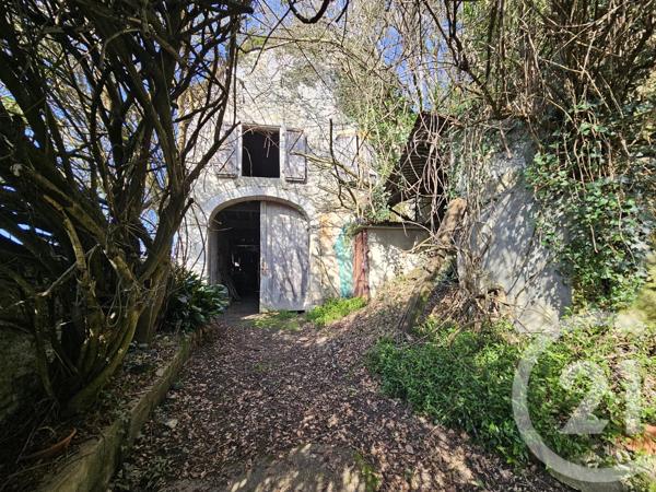 Maison à vendre  8 pièces - 198 m 2   ORTHEZ  - 64