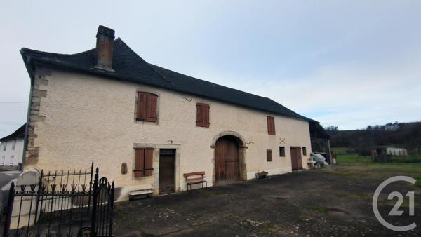 Maison à vendre  8 pièces - 198 m 2   ORTHEZ  - 64