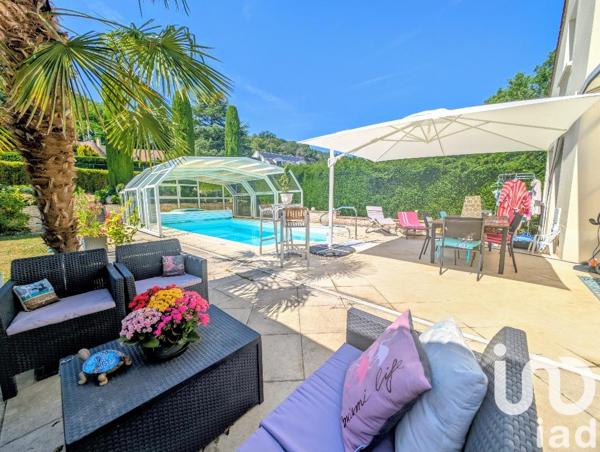 Maison à vendre 12 pièces 300 m² Orgeval