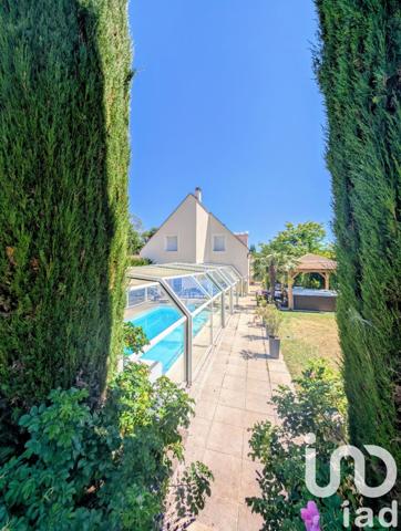 Maison à vendre 12 pièces 300 m² Orgeval