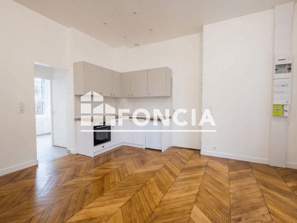 Location Appartement 2 pièces 40.37 m² - 20 RUE PAUL LIGNEUL Le Mans 72000