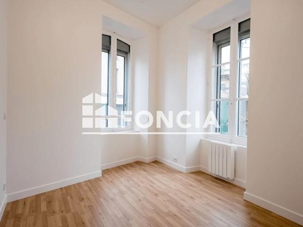 Location Appartement 2 pièces 40.37 m² - 20 RUE PAUL LIGNEUL Le Mans 72000