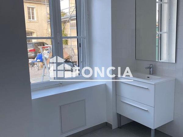 Location Appartement 2 pièces 40.37 m² - 20 RUE PAUL LIGNEUL Le Mans 72000