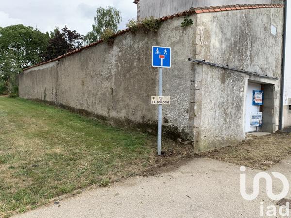 Parking à vendre 66 m² Saint-Denis-la-Chevasse