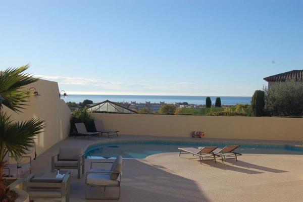 Maison à vendre à Cagnes-sur-Mer (06800) - Alpes-Maritimes