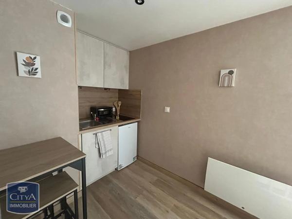 Appartement à louer 1 pièce 17m² Poitiers (86000)