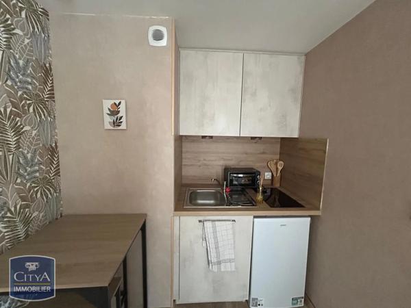 Appartement à louer 1 pièce 17m² Poitiers (86000)