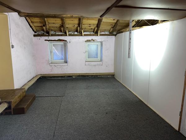 Bâtisse en pierre de 220 m² avec jardin - CLISSON