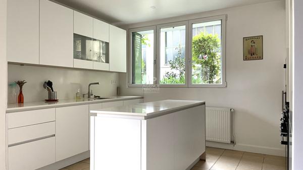 CHAVILLE Rive Droite - Maison familiale €945 000 ** - Référence 615-C