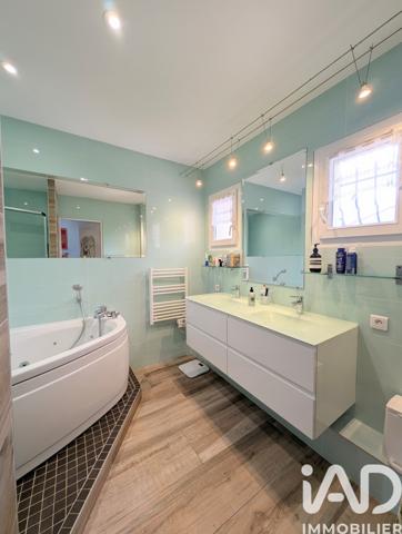Maison à vendre 7 pièces 165 m² Cornebarrieu