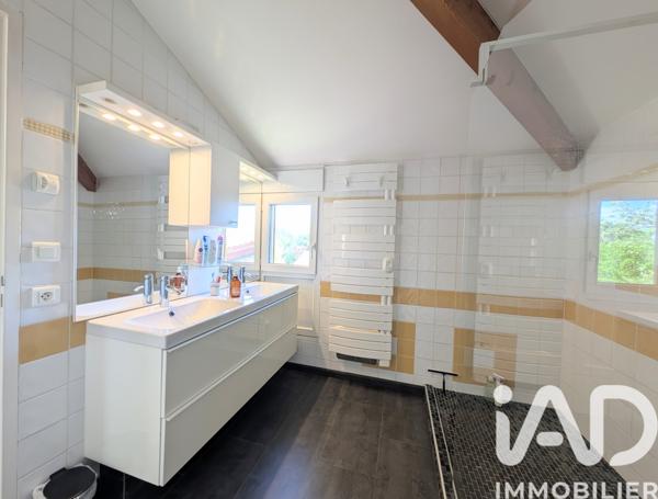 Maison à vendre 7 pièces 165 m² Cornebarrieu
