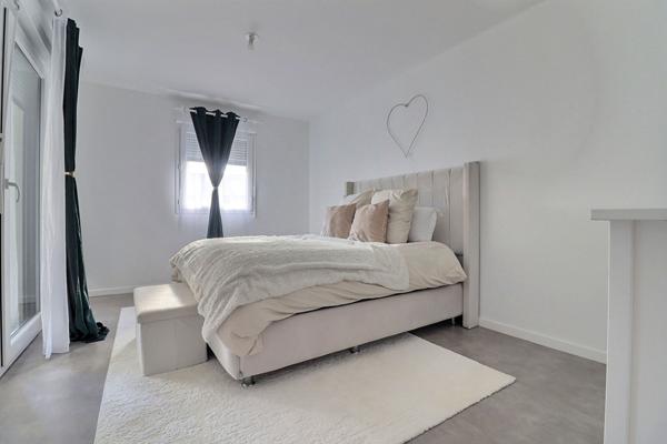 Appartement Sannois 4 pièce(s) 105 m2 + PARKING + DEUX TERRASSES