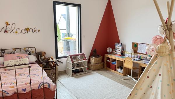 DEMEURE CONTEMPORAINE A VENDRE ROMORANTIN