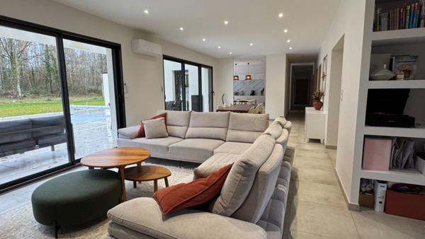 DEMEURE CONTEMPORAINE A VENDRE ROMORANTIN