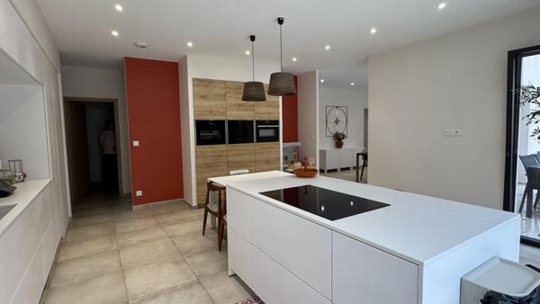 DEMEURE CONTEMPORAINE A VENDRE ROMORANTIN