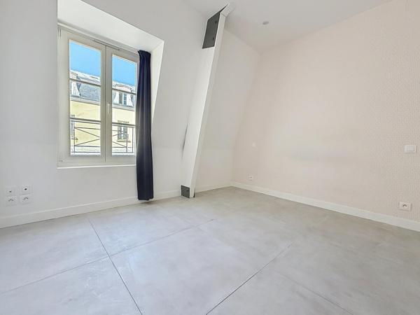 Esprit loft, central, volume, tout confort !