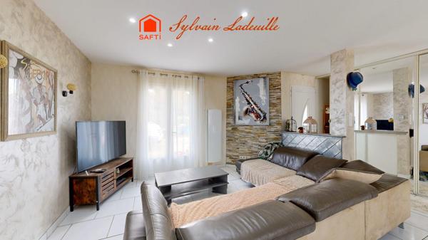 Maison de 113 m2 sur 1483 m2 de terrain plat