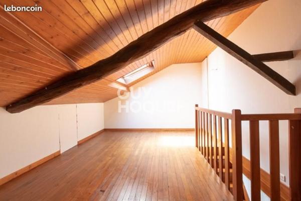 Appartement T4 duplex de  84 m2