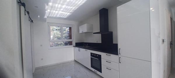 Appartement T3 ( 63 m² ) -  POMPES A CHALEUR  - CLIM REVERSIBLE